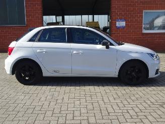 Audi A1 Sportback Ultra 1.0 TSFI, Airco, Navi, PDC picture 7