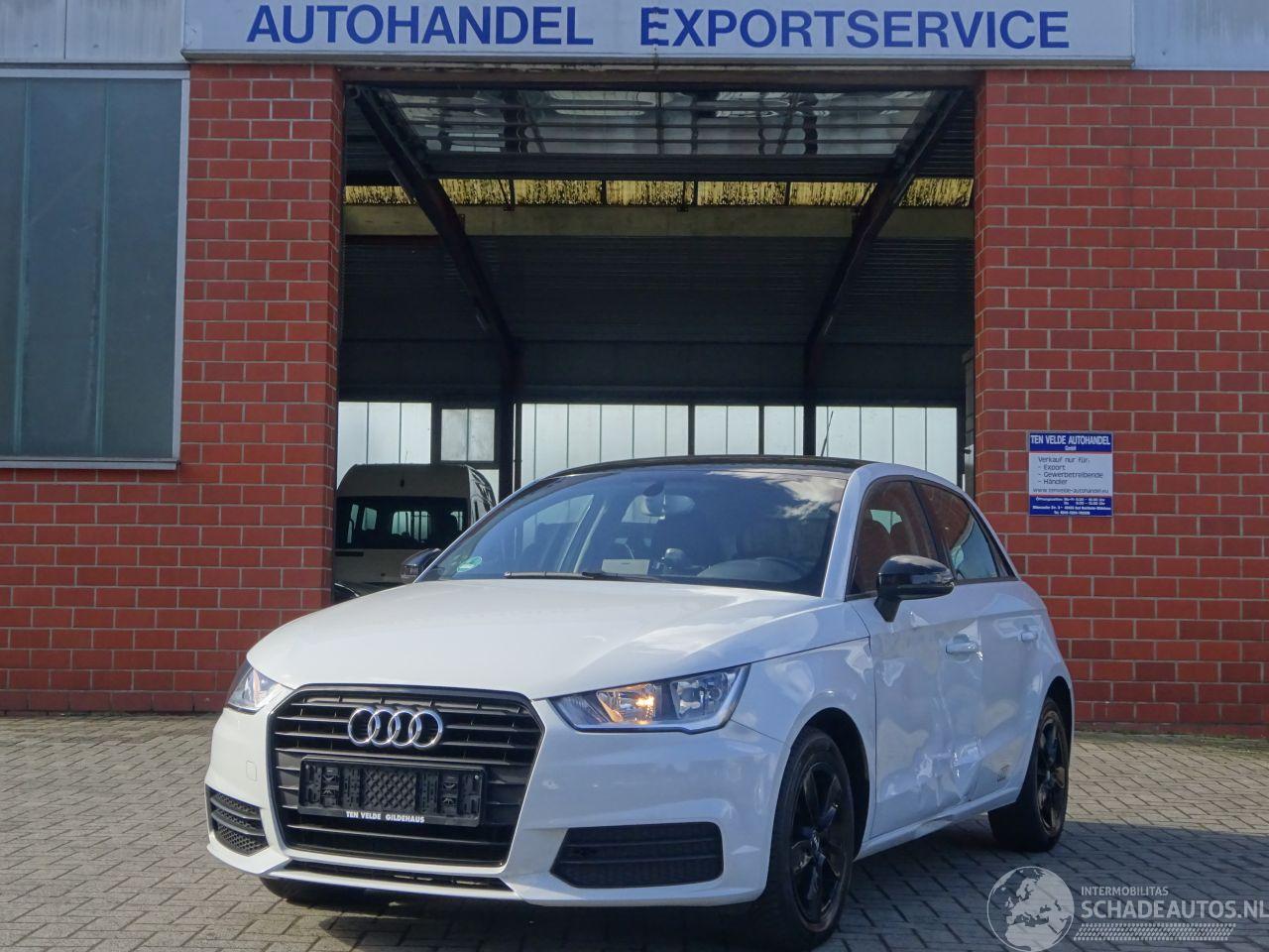 Audi A1 Sportback Ultra 1.0 TSFI, Airco, Navi, PDC