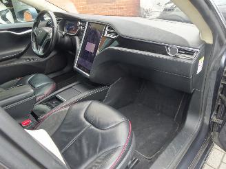 Tesla Model S Model S 85 picture 9
