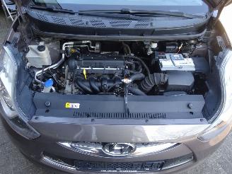 Hyundai Ix20 1.6i Lounge Pack 125pk, Climate & Cruise, Trekhaak picture 22