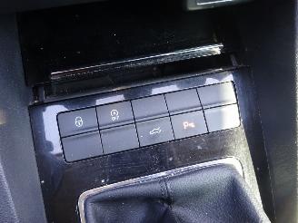 Skoda Octavia Style 1.6 TDI 85kw, Leder, Navi, Climate & Cruise, DiGi, Trekhaak picture 16