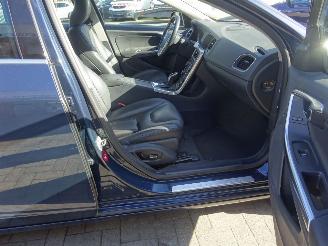 Volvo V-60 V60 Kombi Summum AWD Plug-In Hybride, Leer, Navi, Schuifdak picture 15