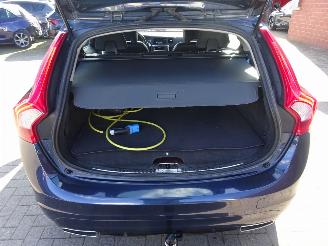 Volvo V-60 V60 Kombi Summum AWD Plug-In Hybride, Leer, Navi, Schuifdak picture 13