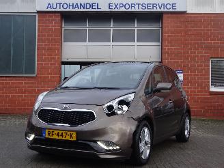 Damaged car Kia Venga Summer Edition 1.4 CVVT, Panorama, Navi, Leer, Airco, Cruise 2017/11