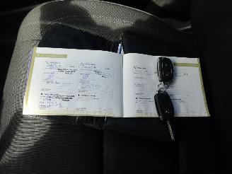 Hyundai Ix20 Design Edition 1.6i Automaat 125pk, Navi, Climate & Cruise, Camera picture 24