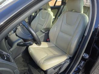 Volvo V-60 D6 TwinEngine 162kw Plug-in Hybride, Leer, Navi, Airco, Trekhaak picture 12