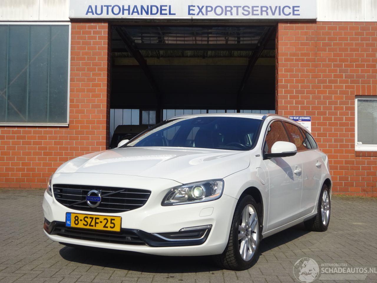 Volvo V-60 2.4 D6 AWD Plug-In Hybrid Summum, Leer, Navi, Climate & cruise