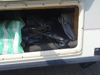 Hobby  440 Classic, Toilet, kachel, koelkast, voortent picture 35