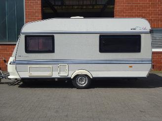 Hobby  440 Classic, Toilet, kachel, koelkast, voortent picture 5