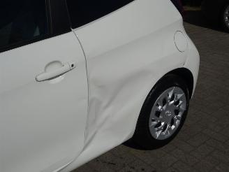 Toyota Aygo X Play 1.0 VVT-i, Airco, Cruise ontrol, MMS, Camera picture 11