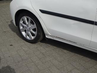 Toyota Yaris 1.5 Full Hybrid Dynamic, Panorama, Leer, Navi, Climare & Cruise picture 8