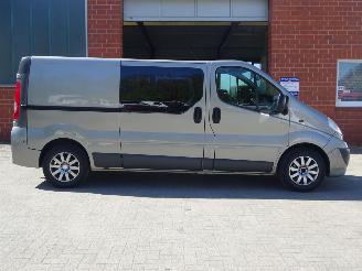 Opel Vivaro 2.5 CDTI 107KW-DPF 2.9T L2H1 CREWCAB Airco picture 6