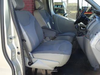 Opel Vivaro 2.5 CDTI 107KW-DPF 2.9T L2H1 CREWCAB Airco picture 9