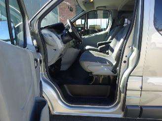 Opel Vivaro 2.5 CDTI 107KW-DPF 2.9T L2H1 CREWCAB Airco picture 13