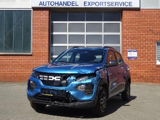 Unfallwagen Dacia Spring Electric Essential, Klima, Leder, Navi 2022/12