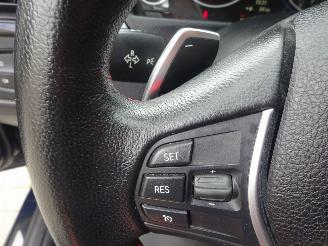 BMW 3-serie 328i Sport 180kw Automaat, Climate & Cruise, Navi picture 24