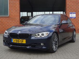 BMW 3-serie 328i Sport 180kw Automaat, Climate & Cruise, Navi picture 2