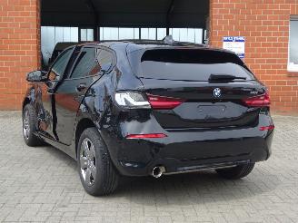 BMW 1-serie 118i Advantage 136pk Automaat, Airco, Navi-MMS, Cruise, Lane assist picture 5
