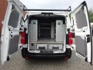Opel Vivaro 1.5 CDTI L2H1 Selection 102 pk Euro6, Airco, Cruise, Inrichting picture 7