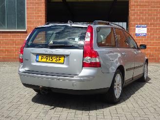 Volvo V-50 Momentum 2.4i Automaat 125kw, Leer, Navi, Cruise, APK picture 4