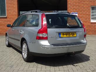 Volvo V-50 Momentum 2.4i Automaat 125kw, Leer, Navi, Cruise, APK picture 5