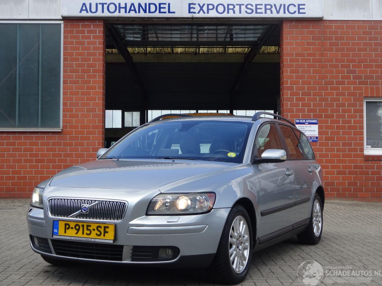 Volvo V-50 Momentum 2.4i Automaat 125kw, Leer, Navi, Cruise, APK