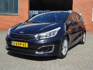 Kia Cee d Sportswagon 1.4i 74kw Comfortline, Airco, Cruise, El.pakket picture 2