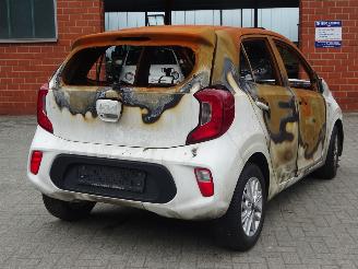 Kia Picanto  picture 4
