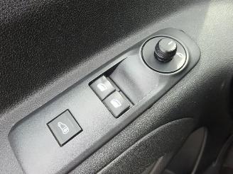 Citroën Berlingo \"Club\" 1.2i 81kw/110pk Euro6, Airco, Cruise, Schuifdeur, 3 zitplaatsen picture 21