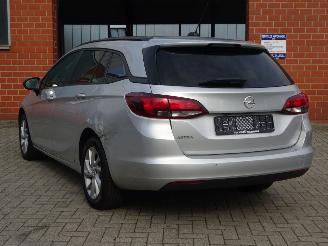 Opel Astra Sports Tourer Edition 110pk Euro6, Navi, Climate & Cruise picture 5