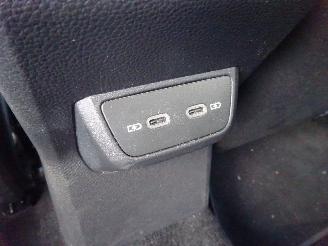 Volkswagen Polo Life 1.0i 59kw Benzine, Airco, Cruise, DiGi, Apple, Android, PDC picture 10