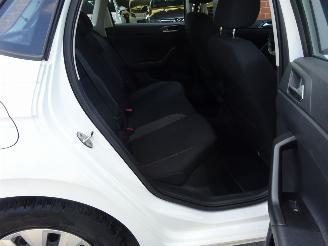 Volkswagen Polo Life 1.0i 59kw Benzine, Airco, Cruise, DiGi, Apple, Android, PDC picture 21