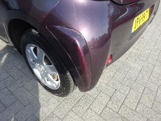 Toyota iQ IQ+ Comfort 1.0i Automaat, Airco, Stuurbekr, APK picture 11