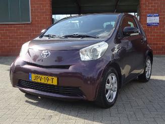 Toyota iQ IQ+ Comfort 1.0i Automaat, Airco, Stuurbekr, APK picture 2