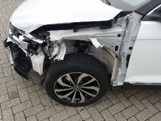 Volkswagen T-Roc Style 110kw/150pk DSG Automaat, Half leer, DAB+, Navi picture 7
