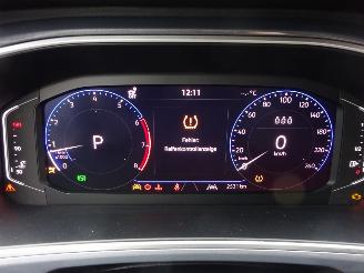 Volkswagen T-Roc Style 110kw/150pk DSG Automaat, Half leer, DAB+, Navi picture 27