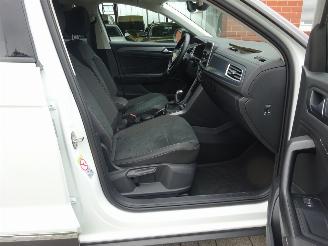 Volkswagen T-Roc Style 110kw/150pk DSG Automaat, Half leer, DAB+, Navi picture 15