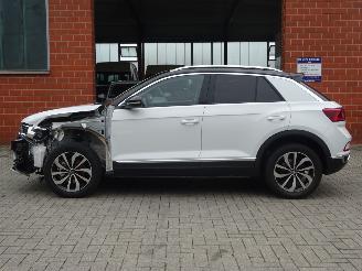 Volkswagen T-Roc Style 110kw/150pk DSG Automaat, Half leer, DAB+, Navi picture 19