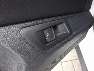 Volkswagen T-Roc Style 110kw/150pk DSG Automaat, Half leer, DAB+, Navi picture 26