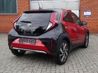 Toyota Aygo JBL 53 kw Euro6, Navi, DAB+, Camera, Half leer,Cruise & Climate picture 4