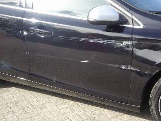 Volvo V-40 T3 Polar+ Sport R-Design, Panorama, Navi, Climate & Cruise, Leer picture 8