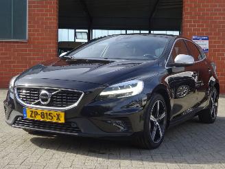 Volvo V-40 T3 Polar+ Sport R-Design, Panorama, Navi, Climate & Cruise, Leer picture 2