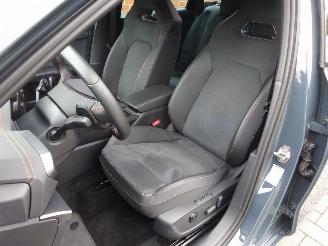 Cupra Leon Sportstourer 1.5 e-Hybrid 200 kW VZ Extreme picture 19