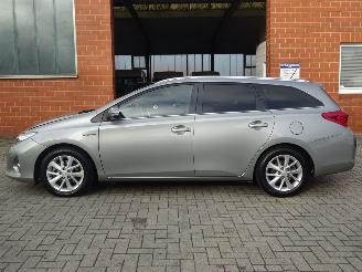 Toyota Auris Touring Sports 1.8i Hybride , Panorama, Navi, Camera, Cruise & Climate control picture 13