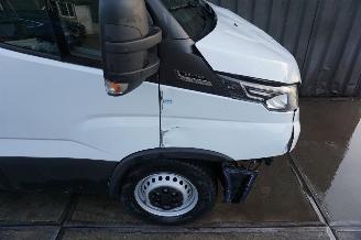 Iveco Daily 2.3D 101kW Automaat 35S14V  352L H3 picture 20