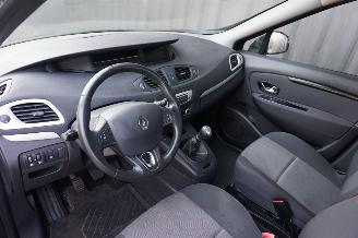Renault Mégane Scénic 1.5 dCi 70kW Airco picture 12