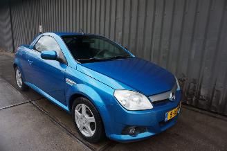Opel Tigra 1.4-16V 66kW Airco TwinTop Rhythm picture 8