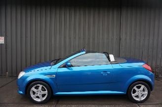 Opel Tigra 1.4-16V 66kW Airco TwinTop Rhythm picture 16