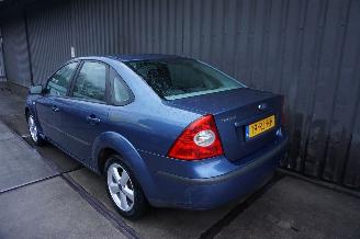 Ford Focus 1.6-16V 74kW Airco First Edition picture 10