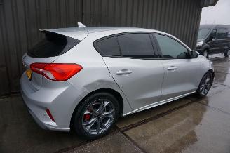 Ford Focus 1.0 EcoBoost 92kW B&O ST Line Business picture 4